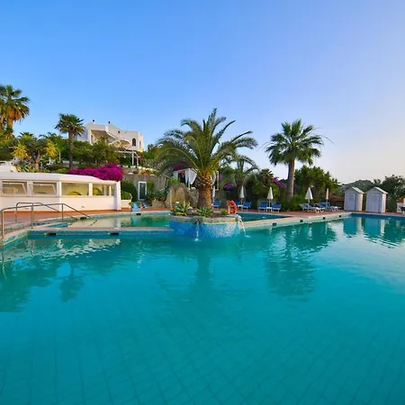 Paradiso Terme & Con 5 Piscine Termali فندق 4*