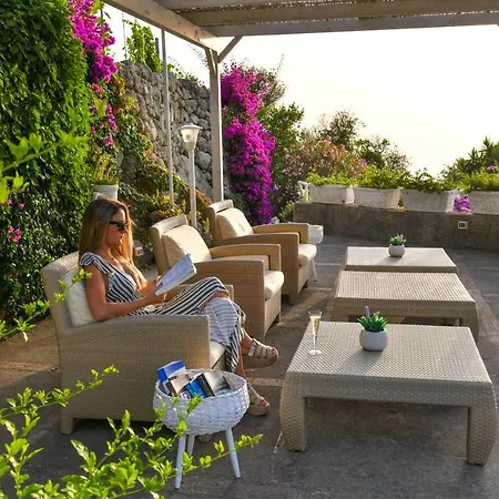 Paradiso Terme & Con 5 Piscine Termali Hotel