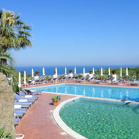 Paradiso Terme & Con 5 Piscine Termali Hotel